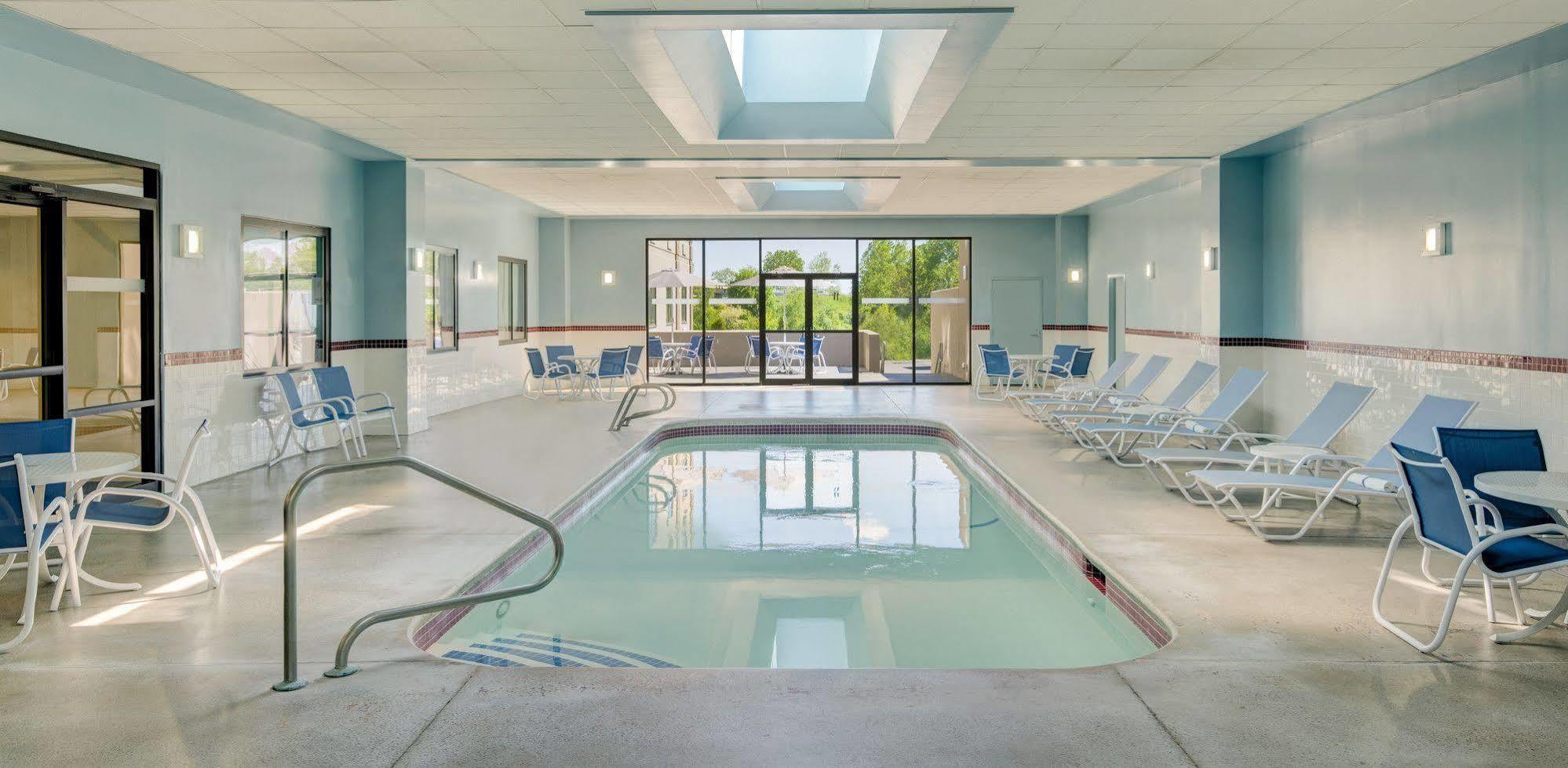 Four Points By Sheraton Boston Logan Airport